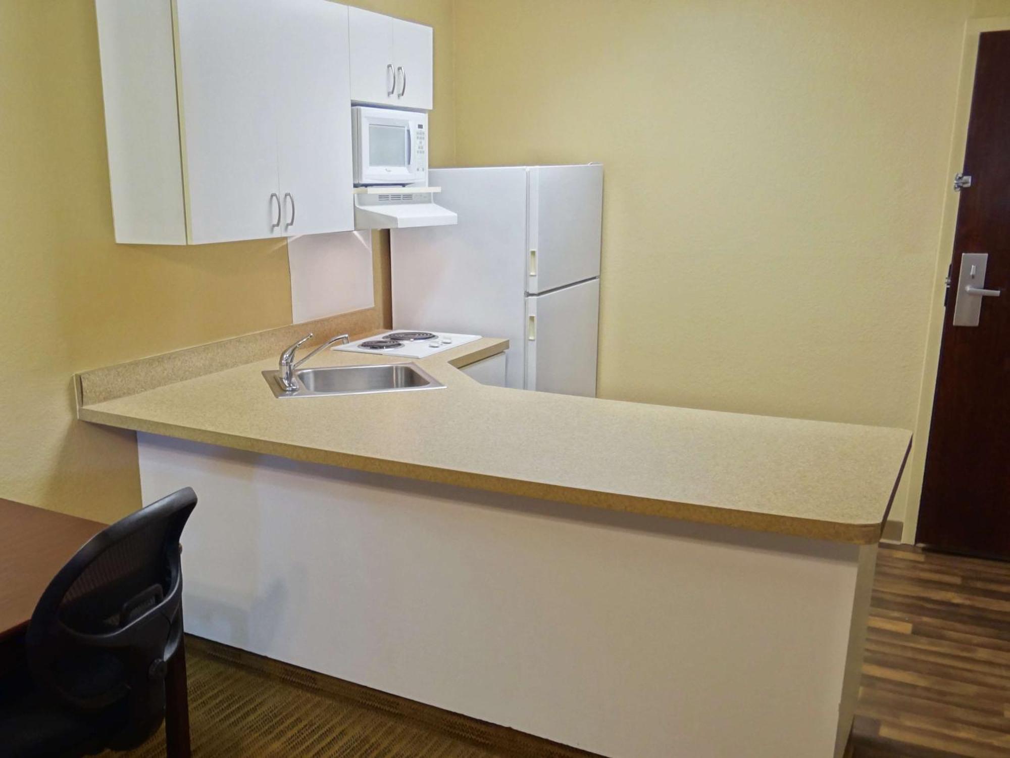 Extended Stay America Suites - Somerset - Franklin Экстерьер фото