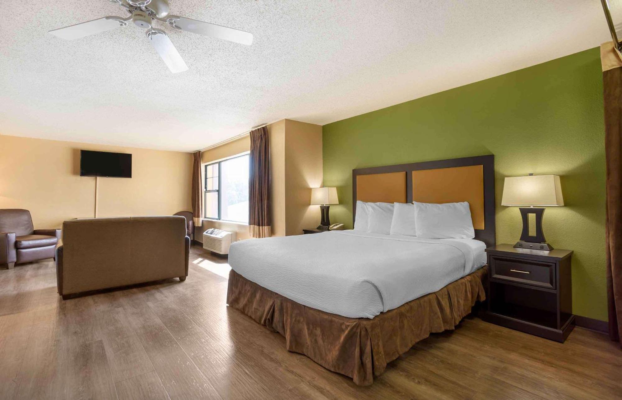 Extended Stay America Suites - Somerset - Franklin Экстерьер фото